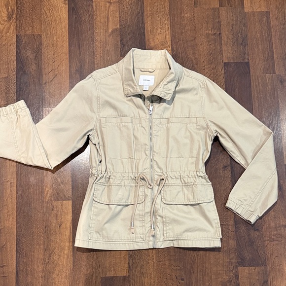 Old Navy Jackets & Blazers - Old Navy Twill Field Utility Jacket with Drawstring Waist (size LARGE)